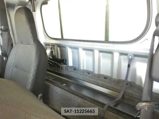 Daihatsu HIJET TRUCK 2025-05 8728942-16