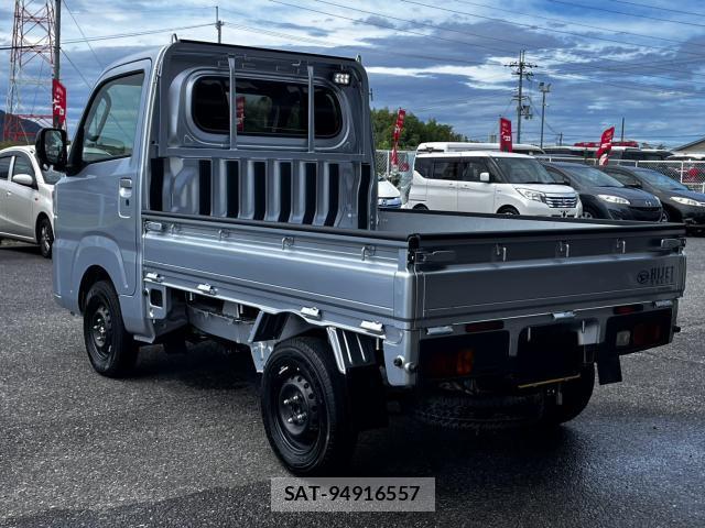 Daihatsu HIJET TRUCK 2022-10 8730048-6
