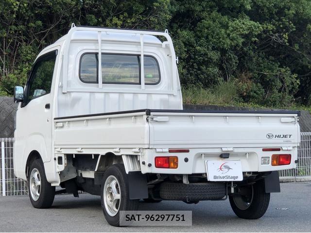 Daihatsu HIJET TRUCK 2020-04 8730164-3