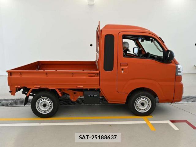 Daihatsu HIJET TRUCK 2022-03 8730431-9