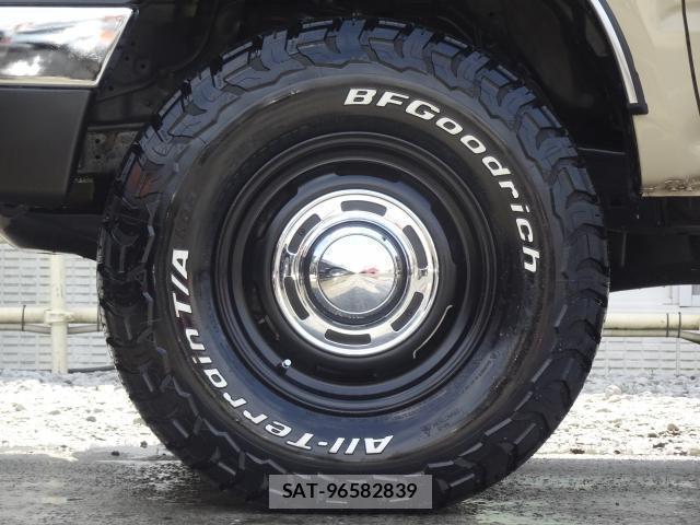 Toyota HILUX SURF 2000-12 8731422-12