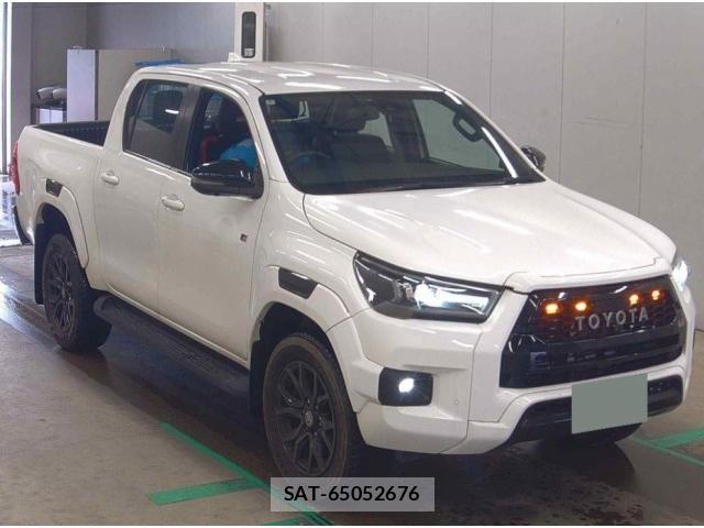 Toyota HILUX 2023-03 8726409-0