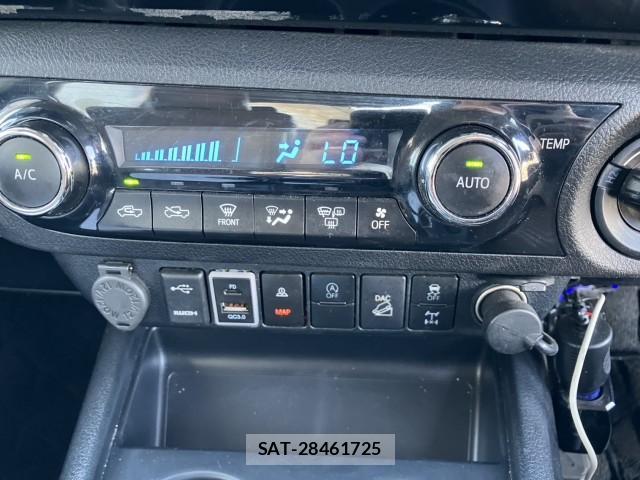Toyota HILUX 2021-03 8726508-11