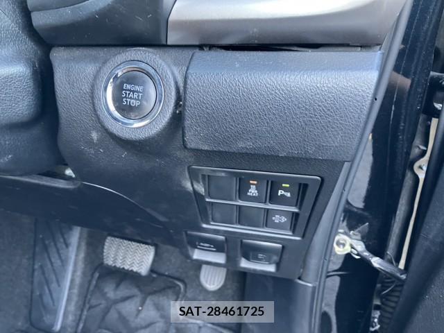 Toyota HILUX 2021-03 8726508-12