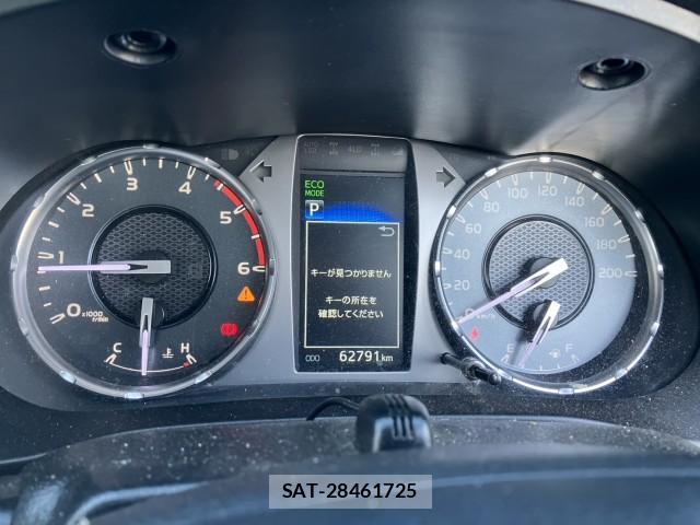 Toyota HILUX 2021-03 8726508-13