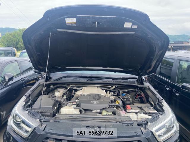 Toyota HILUX 2020-09 8727324-6