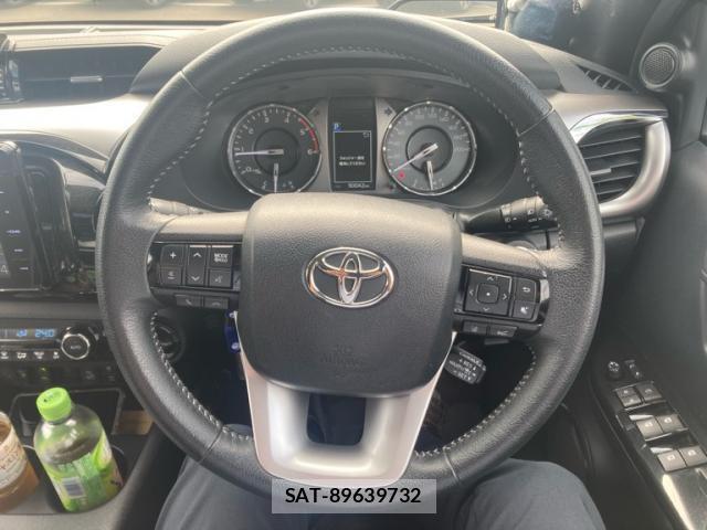 Toyota HILUX 2020-09 8727324-8