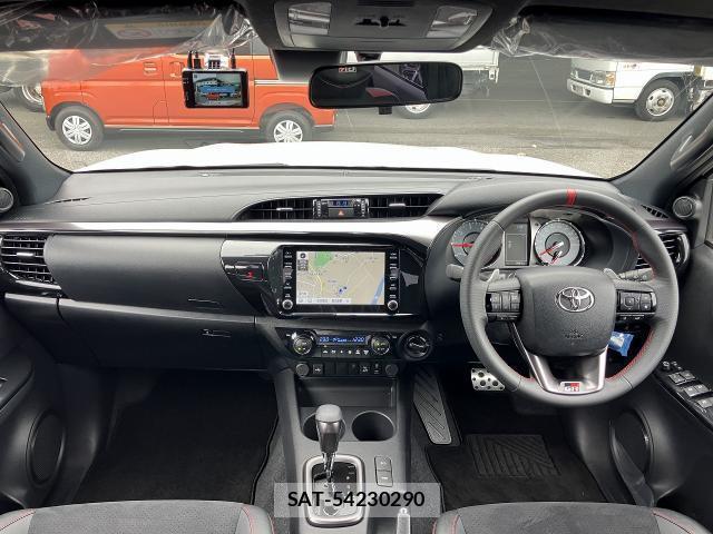 Toyota HILUX 2024-11 8727635-2