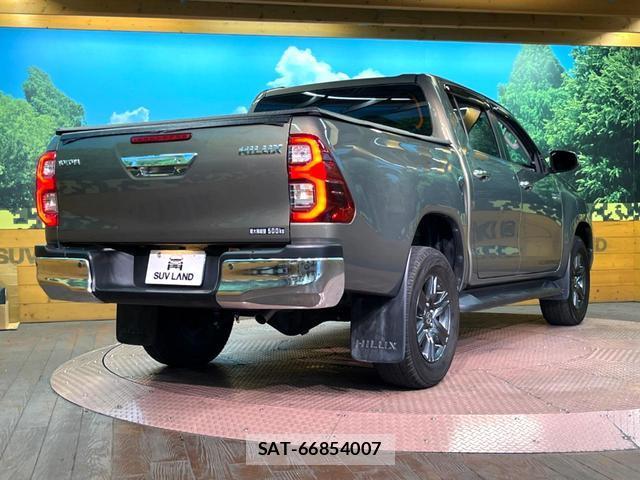 Toyota HILUX 2023-12 8727747-10