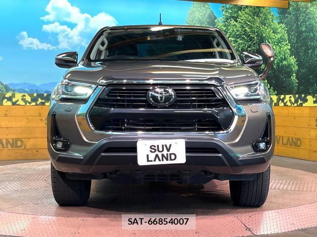 Toyota HILUX 2023-12 8727747-13