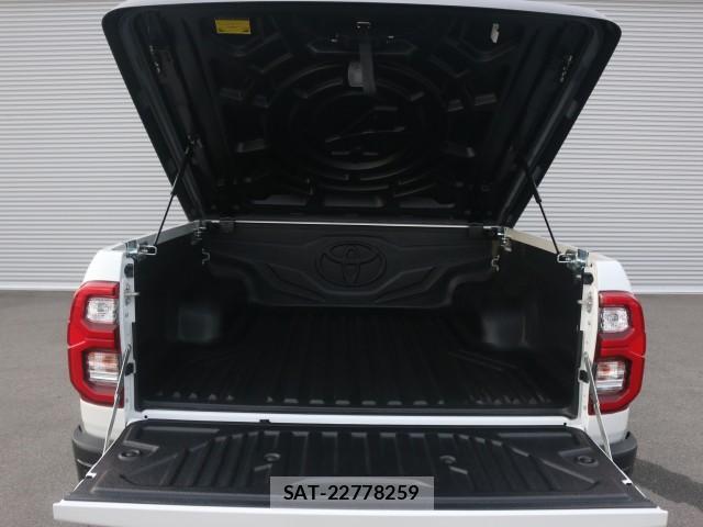 Toyota HILUX 2023-11 8728445-18