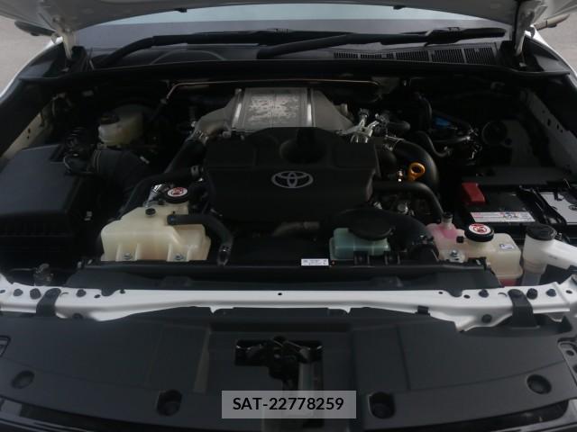 Toyota HILUX 2023-11 8728445-7