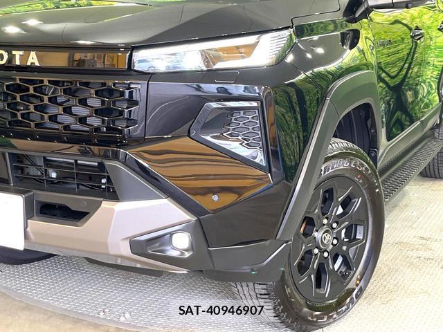 Toyota HILUX 2026-08 8728699-12