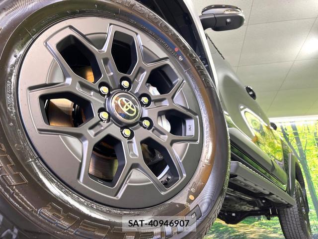 Toyota HILUX 2026-08 8728699-13
