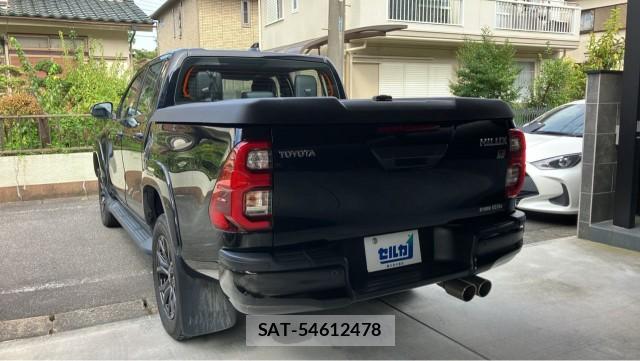 Toyota HILUX 2022-07 8729562-13