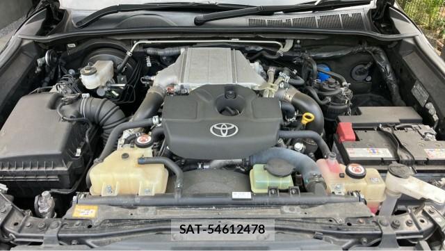 Toyota HILUX 2022-07 8729562-7