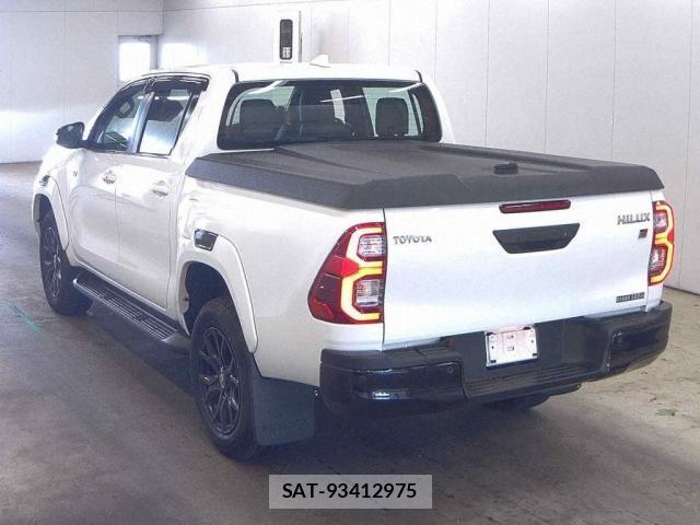 Toyota HILUX 2023-10 8729762-1