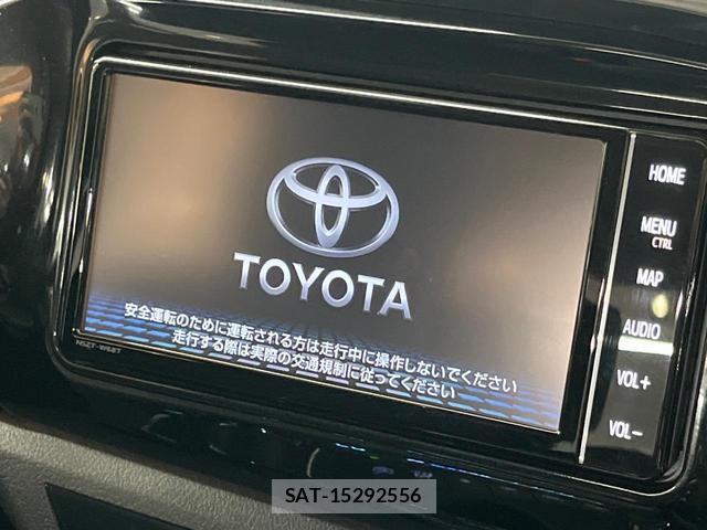 Toyota HILUX 2023-08 8730623-2
