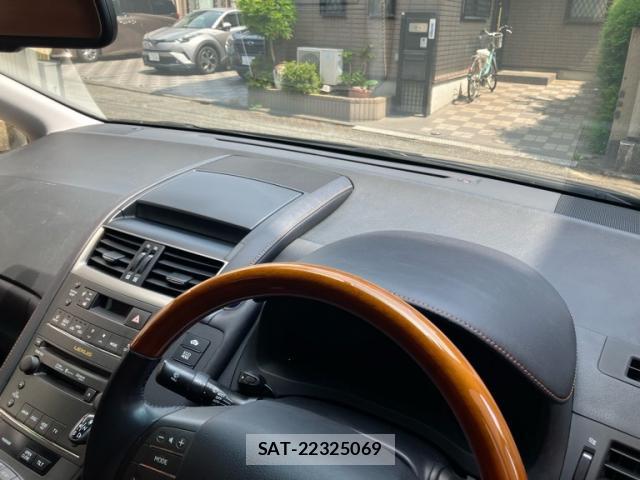 Lexus HS 2010-02 8727144-11