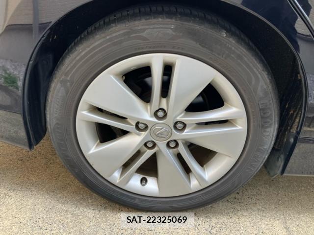 Lexus HS 2010-02 8727144-3