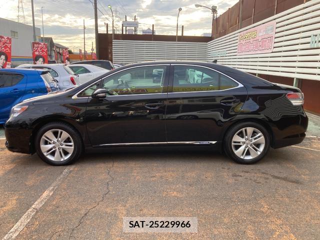 Lexus HS 2010-08 8728229-11