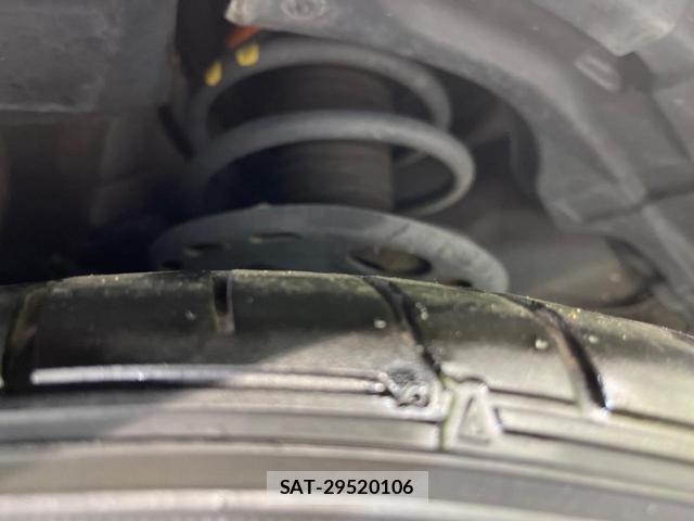 Lexus HS 2017-05 8728410-19