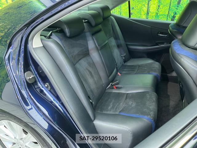 Lexus HS 2017-05 8728410-8