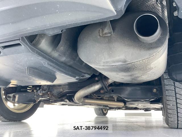 Lexus HS 2017-10 8730666-10