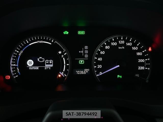 Lexus HS 2017-10 8730666-11