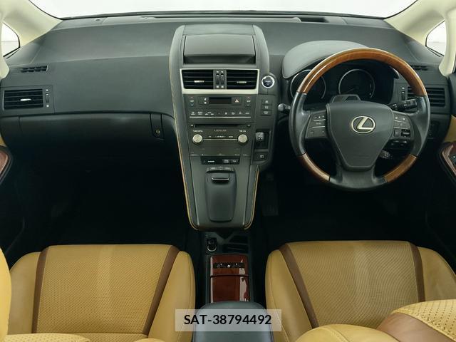 Lexus HS 2017-10 8730666-2