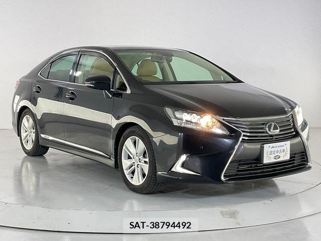 Lexus HS 2017-10 8730666-8