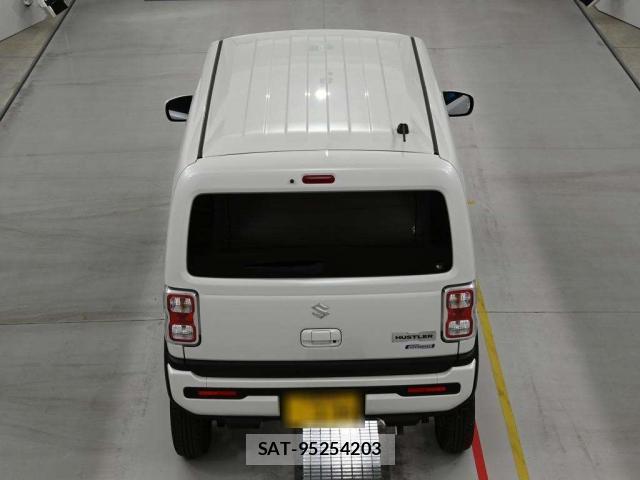 Suzuki HUSTLER 2025-02 8726867-11