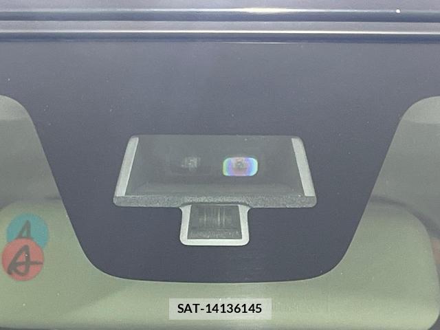 Suzuki HUSTLER 2014-06 8728673-4