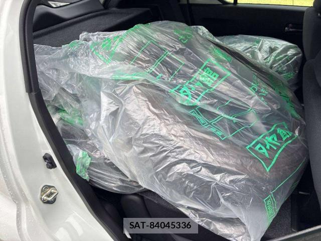 Suzuki IGNIS 2021-04 8729456-6