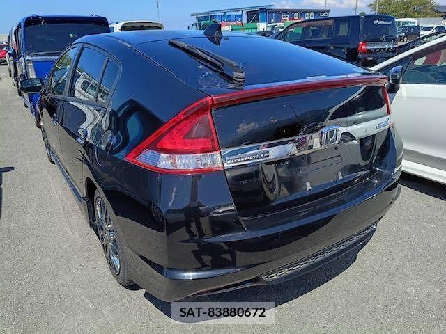 Honda INSIGHT EXCLUSIVE 2013-02 8730479-1