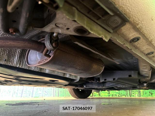 Toyota IQ 2013-07 8727072-18