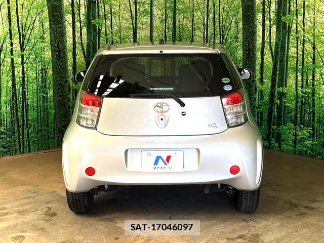 Toyota IQ 2013-07 8727072-7