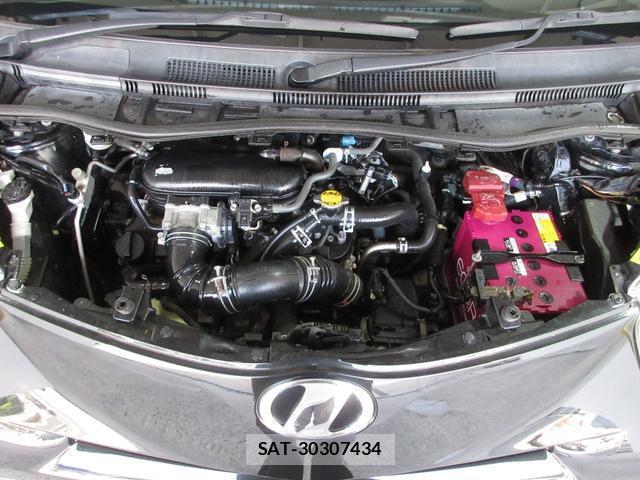 Toyota IQ 2009-11 8730935-19