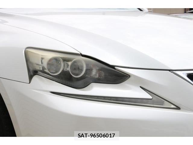 Lexus IS 2013-07 8725863-13