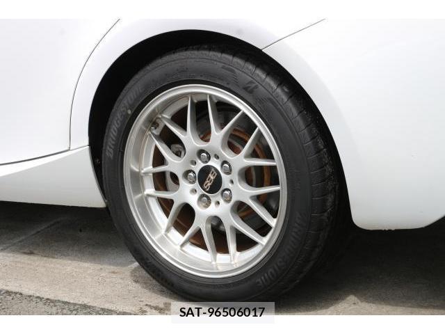 Lexus IS 2013-07 8725863-16