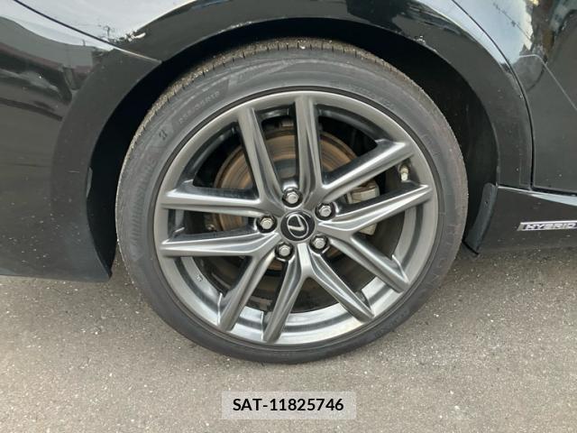 Lexus IS 2013-08 8726170-3