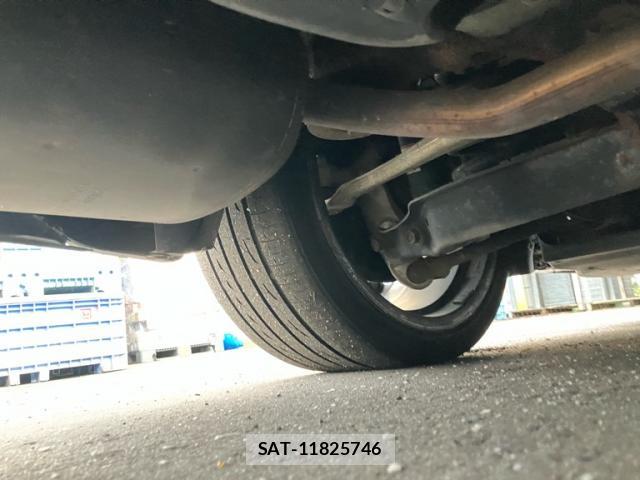 Lexus IS 2013-08 8726170-5