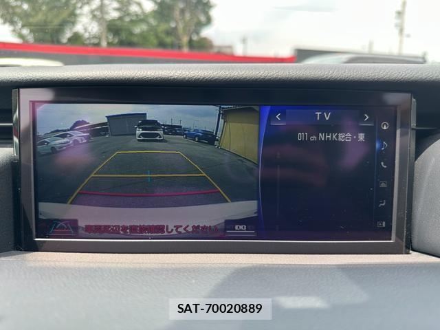 Lexus IS 2017-11 8726456-3