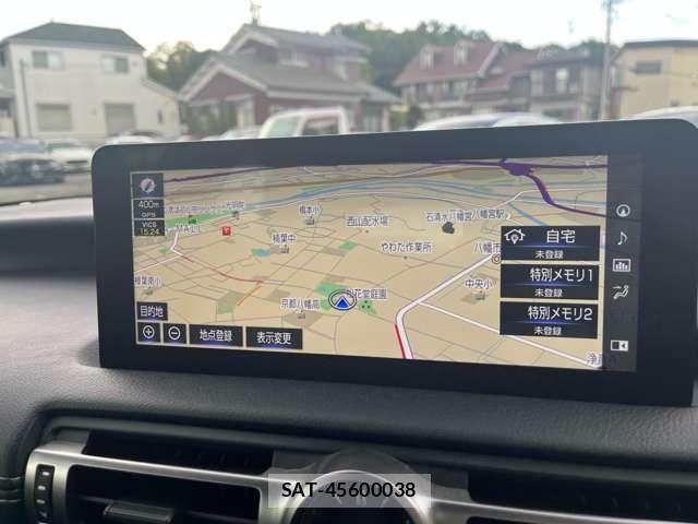 Lexus IS 2021-07 8727951-3