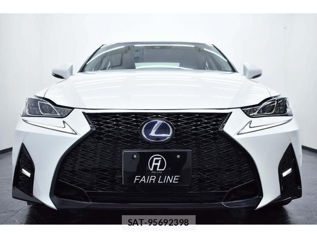Lexus IS 2018-09 8728293-7