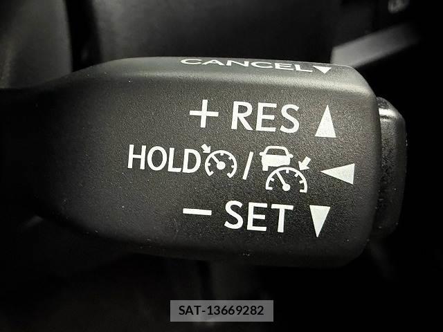 Lexus IS 2021-12 8730750-5