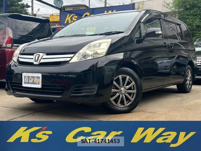 Toyota ISIS 2013-10 8728591-0