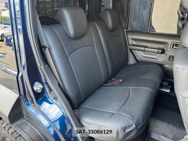Suzuki JIMNY 2026-01 8726367-12