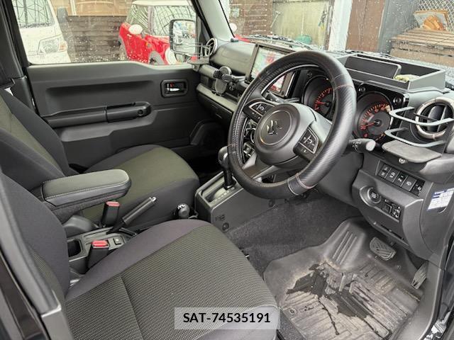 Suzuki JIMNY 2025-12 8728136-5