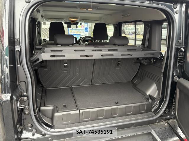 Suzuki JIMNY 2025-12 8728136-8